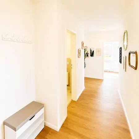 Modernes & Stilvolles Komfort-apartment Mit Balkon Διαμέρισμα Barsinghausen